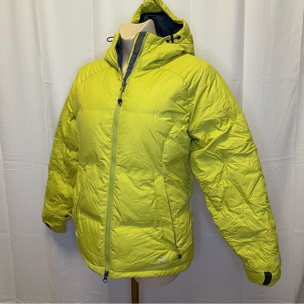 L.L. Bean - Down jacket - yellow green